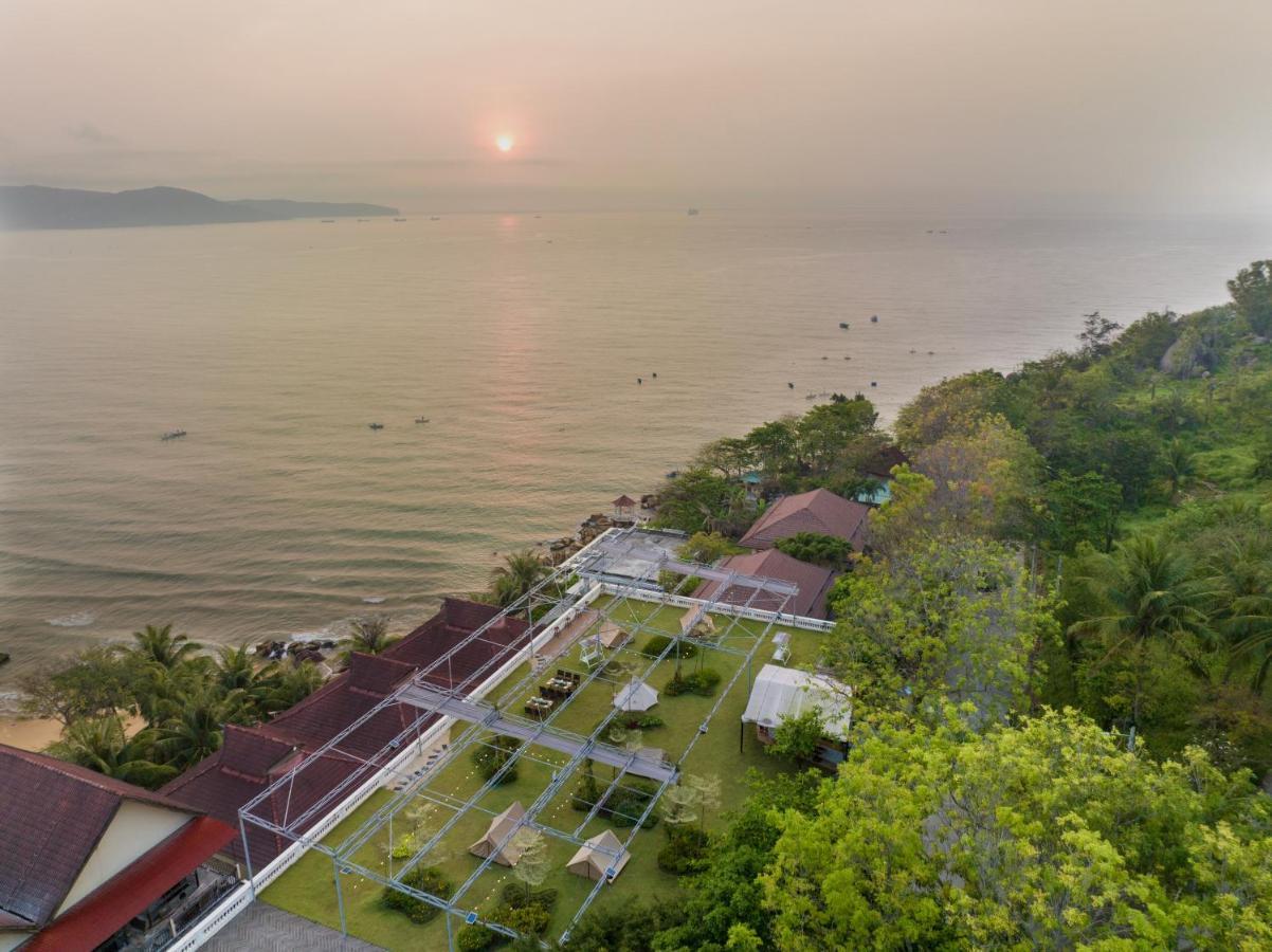 Dankbaar Resort クイニョン エクステリア 写真